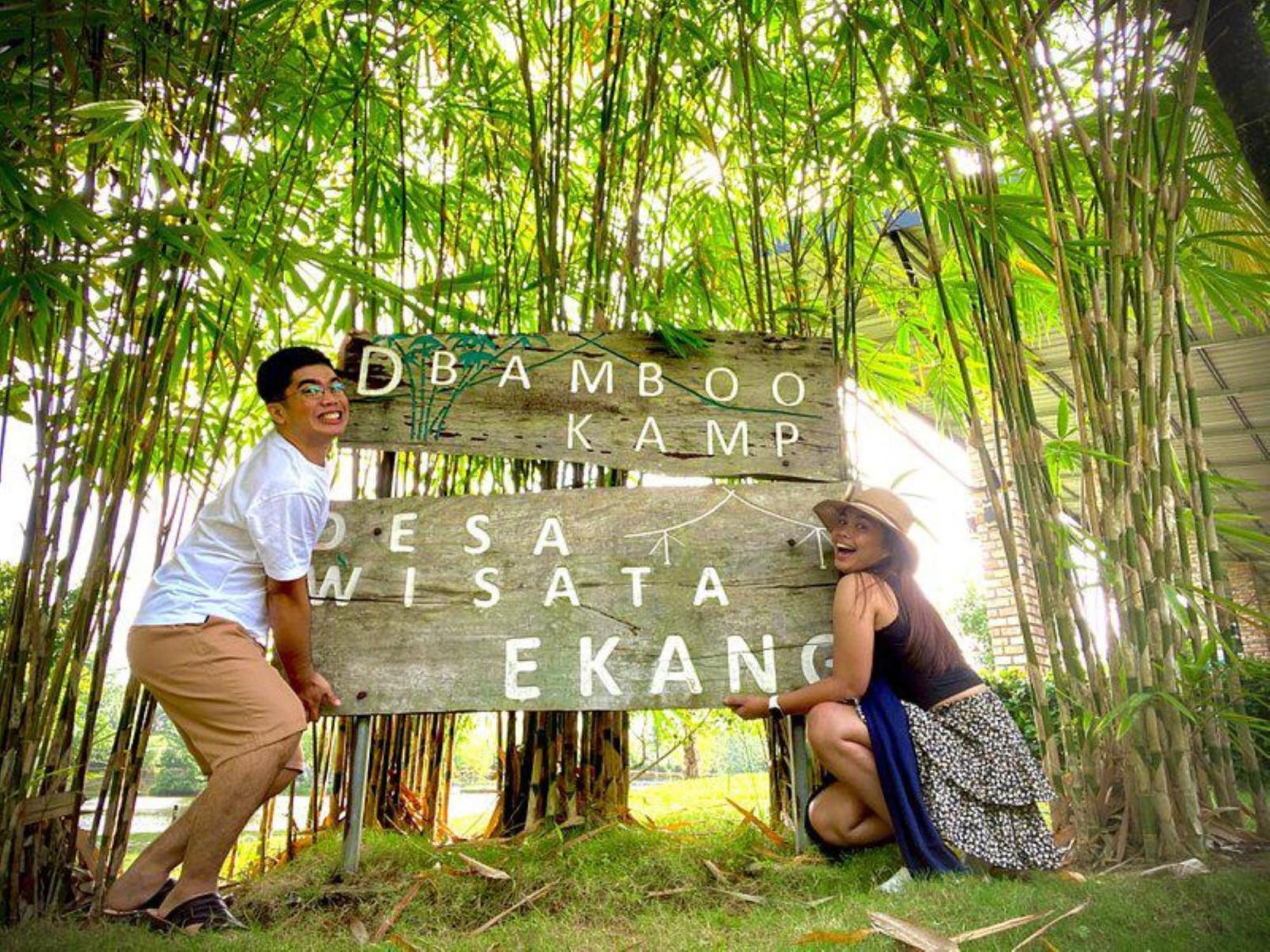 "D'Bamboo Kamp" Desa Wisata Ekang Lagoi Zewnętrze zdjęcie